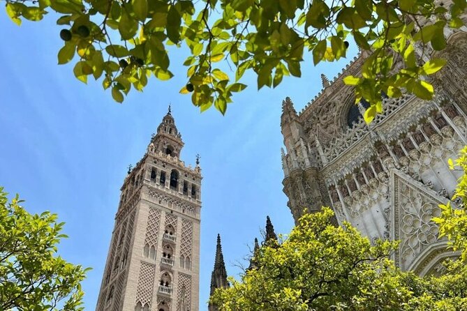 Private Tour Alcazar Seville Cathedral and Giralda Tower Climb - Seville Cathedral: Gothic scale and the Columbus connection
