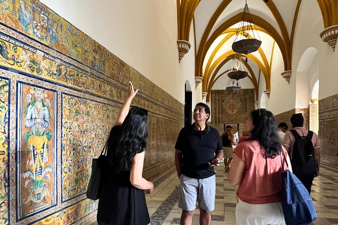 Private tour and tickets of Alcazar & Cathedral of Seville - Strollers and moderate fitness: what this tour really implies