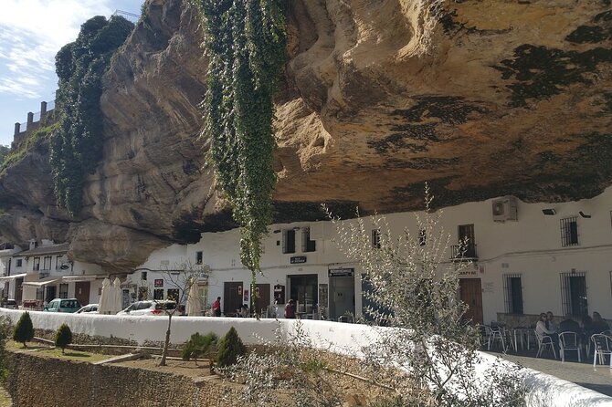 Private Tour from Seville to Setenil and Zahara and Ronda - Zahara de la Sierra: a beautiful hillside stop with free entry