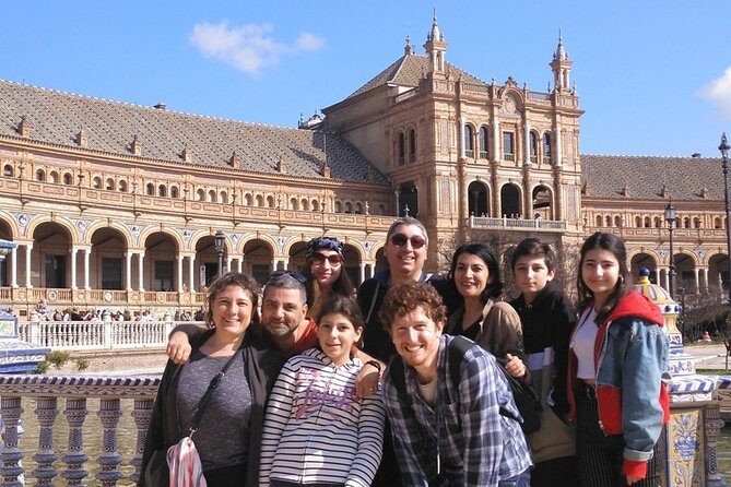 Private Tour Jewish Quarter, center and Plaza de España - From opera-city streets to a UNESCO-style skyline frame