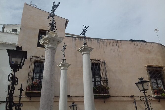 Private tour through the old Jewish neighbourhood. - Should You Book This Private Seville Jewish-Neighborhood Tour?
