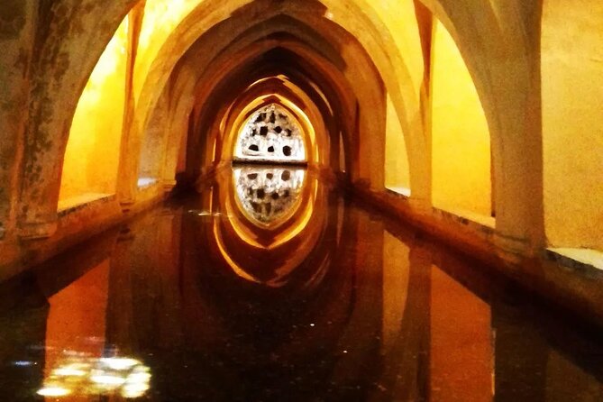 Private tour to the Royal Palace. - A 90-minute private walk through the Real Alcázar