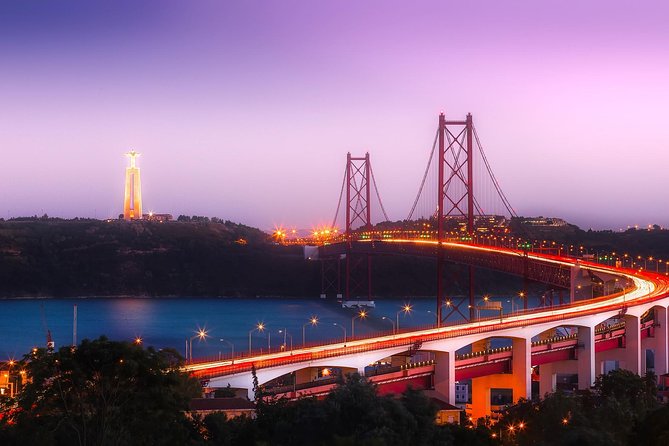 Private transfer from Seville to Lisbon, 2 hours for sightseeing - Comfort details that matter more than you’d think