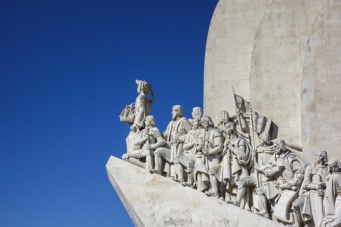 Private transfer from Seville to Lisbon, 2 hours for sightseeing - Vehicle choices: matching comfort to passengers and bags