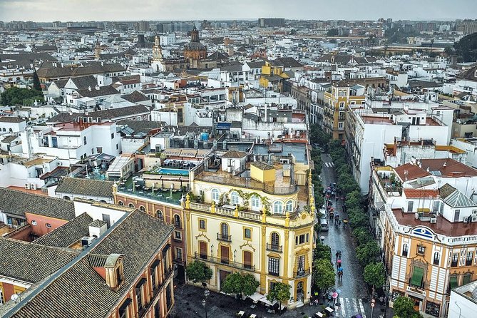 Private transfer from/to Seville to/from Granada with optional stop in Cordoba - Price and value: what you’re paying for, and what to budget for