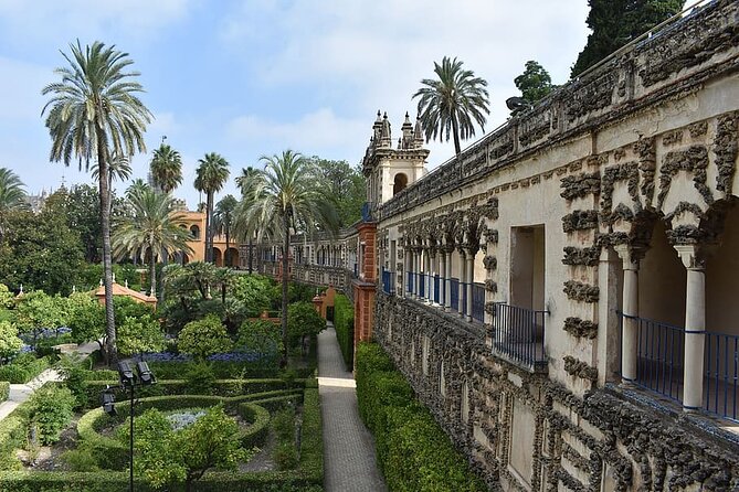 Private visit to the Real Alcazar of Seville (tickets included) - Timing: opening hours and why the visit length matters
