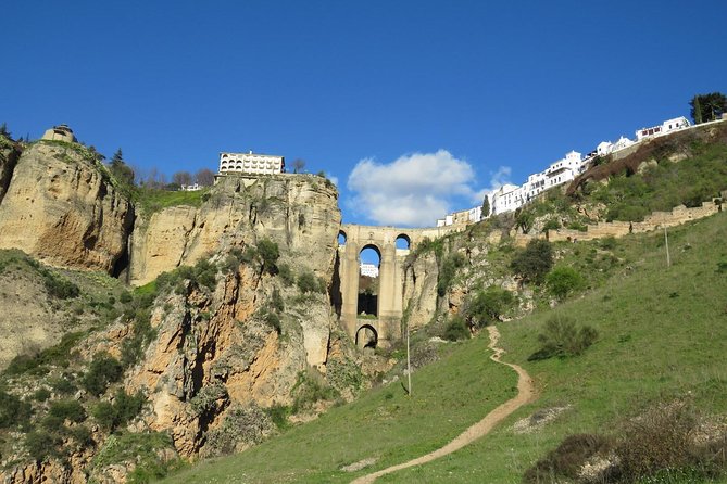 Private White Villages & Ronda Day Tour from Seville - Guides can make or break this kind of day