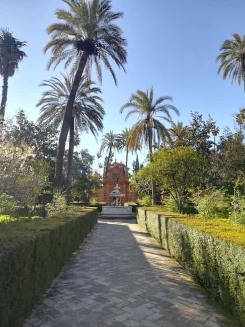 Real Alcázar of Seville Skip-the-Line Private Tour - Hidden corners and the best Seville viewpoint