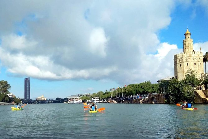 Sevilla 2 Hour Kayaking Tour on the Guadalquivir River - How Hard Is It? Fitness, Heat, and the Real Paddling Feeling