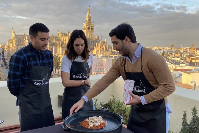 Sevilla: Rooftop Paella Cooking Class & 30-minute expert Q&A - The cooking lesson: paella with step-by-step confidence