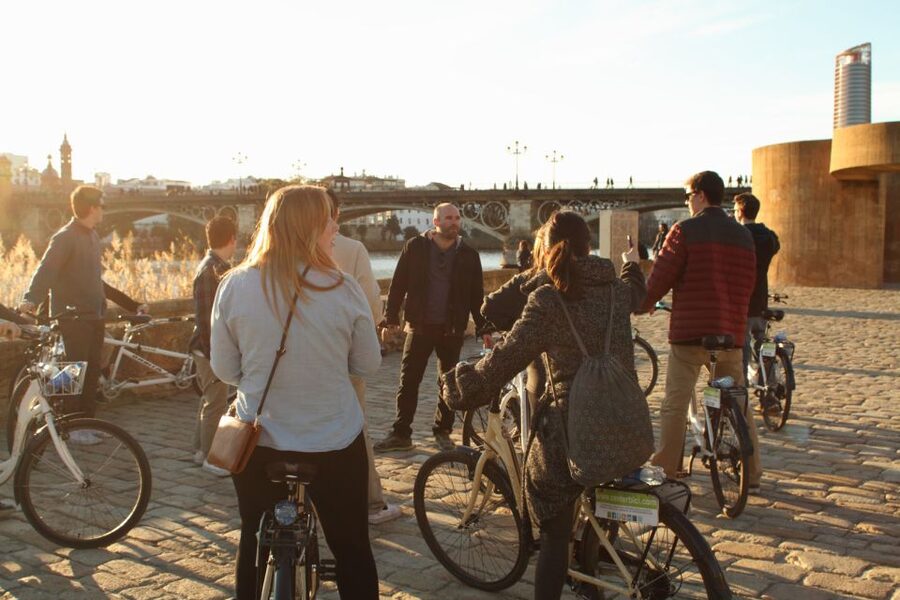 Seville: 1-Day Bike Rental - Making the Most of the Historic Streets Without Overplanning