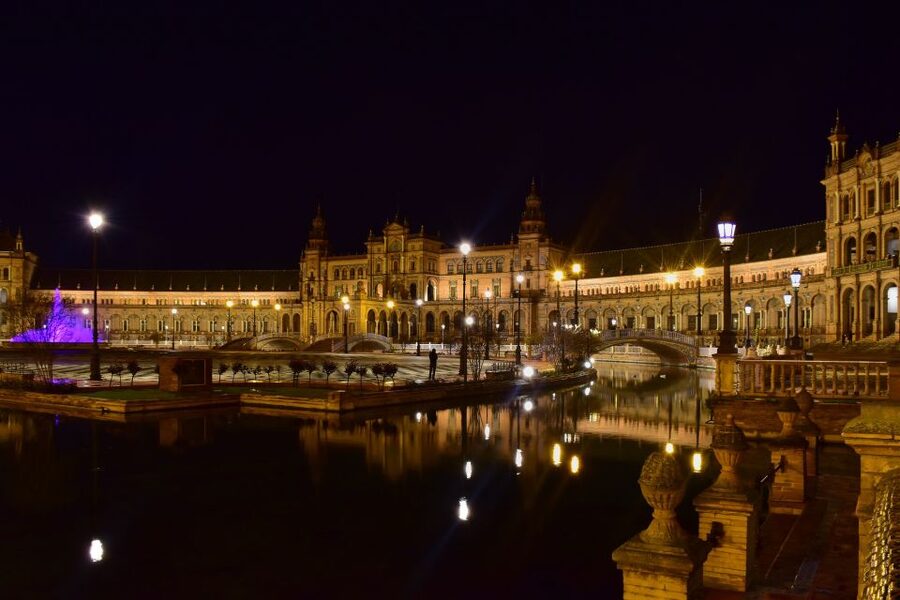 Seville: 2.5-Hour Evening Electric Bike Tour - Seville after dark: why this tour hits different