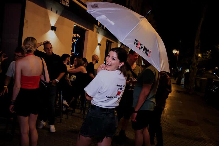 Seville: 3 Bars Pub Crawl + VIP Club Entrance & 3 Free Shots - Stop 1 at 10:00 PM: Alameda 47 Rooftop Bar & Club