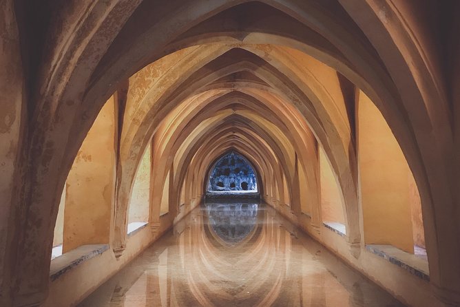 Seville Alcazar, Cathedral and Giralda Skip-The-Line Guided Tour - The Guadalquivir River stretch: why that walk matters