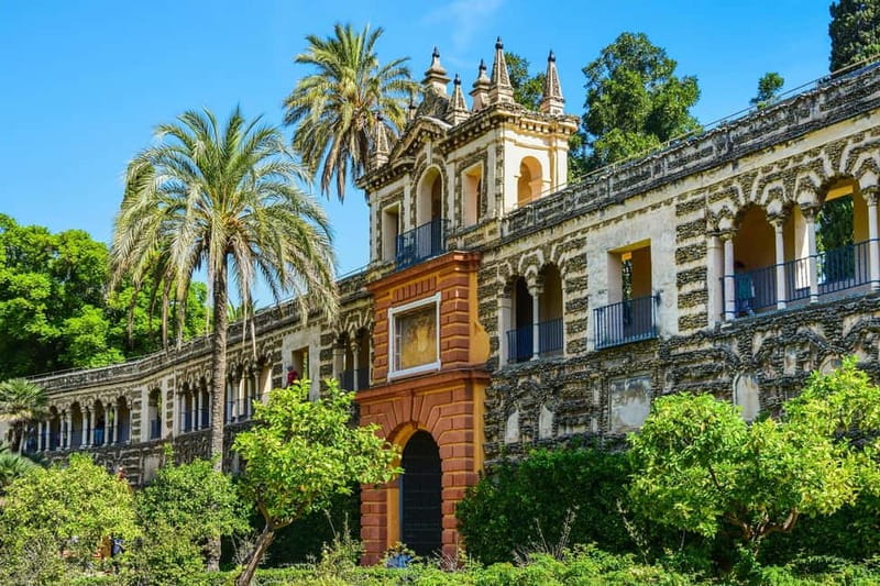 Seville: Alcázar, Cathedral, and Giralda Small-Group Tour - Group Size: Why Max 10 Matters More Than It Sounds