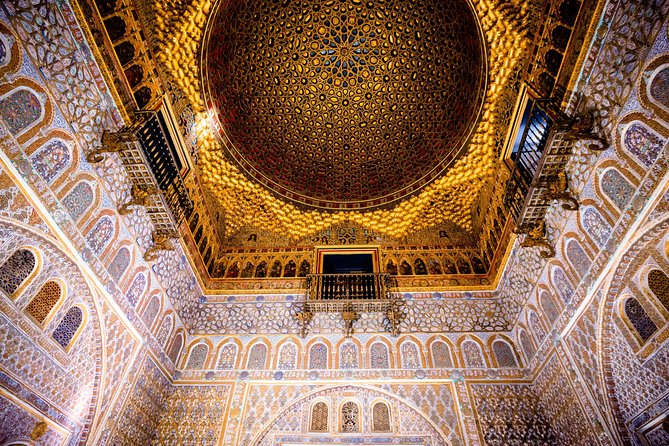 Seville Alcázar: Guided Premium Tour with Priority Entrance - Priority Entrance at the Royal Alcázar: What the Premium Really Buys