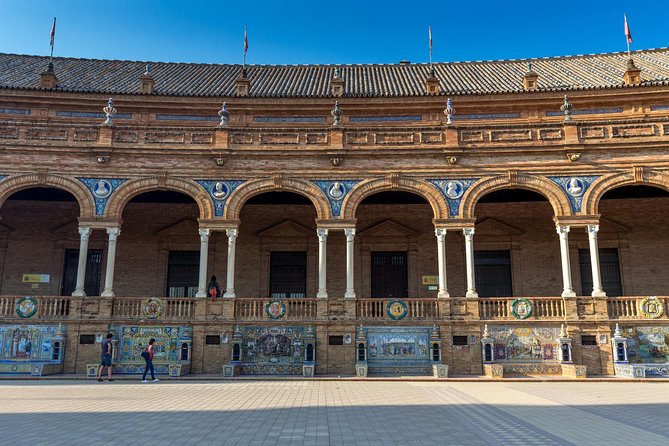 Seville & Alcazar Skip the Line from Cadiz Port (Cruisers Only) - Free time near Seville’s landmarks: eat and reset