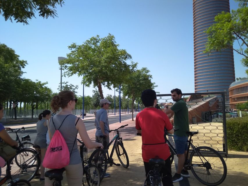 Seville: Bike Rental - Seville’s flat streets and bike lanes: why this rental works