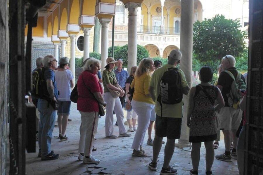 Seville: Casa de Pilatos and Condesa de Lebrija Palace Tour - What Kind of Traveler Will Enjoy This Most?