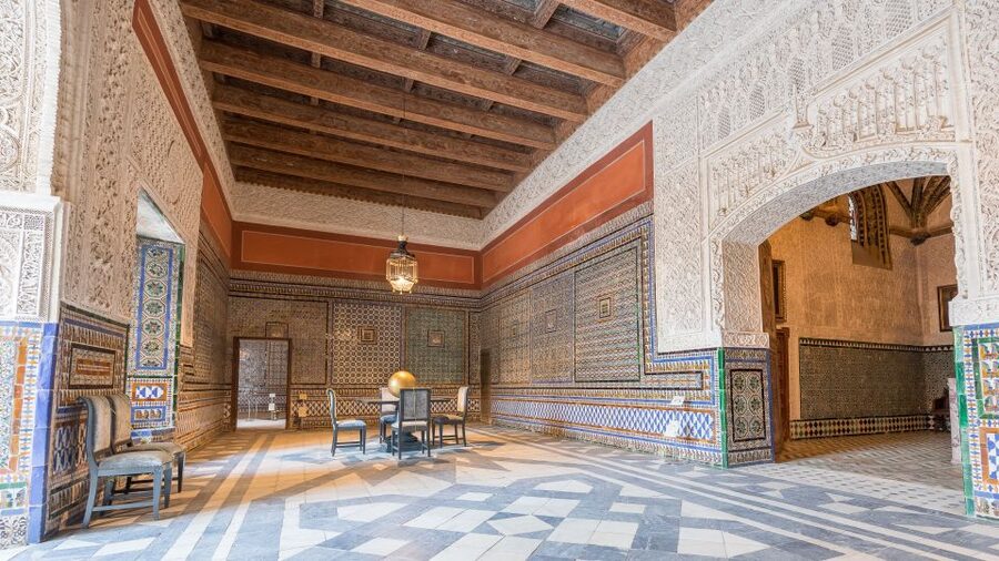 Seville: Casa de Pilatos Ground Floor Entry Ticket - Entering Through the Marble Gate: Your First Impression Matters