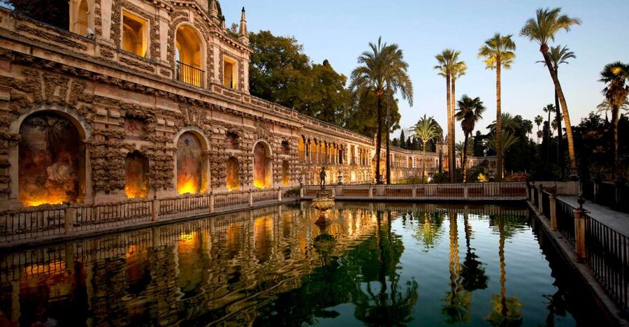 Seville: Cathedral & Alcázar Guided Tour with River Cruise - Key Things to Know Before You Go
