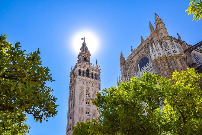 Seville Cathedral and Giralda Tour - Where to meet: Fuente Farola and a simple start