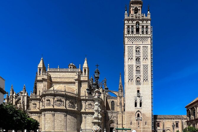 Seville Cathedral and La Giralda Entry Ticket with Audio Guide - Reserved entry that actually helps (Seville Cathedral + La Giralda)