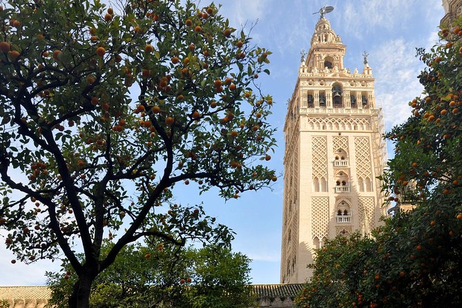 Seville Cathedral & Giralda: Guided Tour with Fast-Track Tickets - Guide Quality Matters Here: The Eva Factor and Why It Works