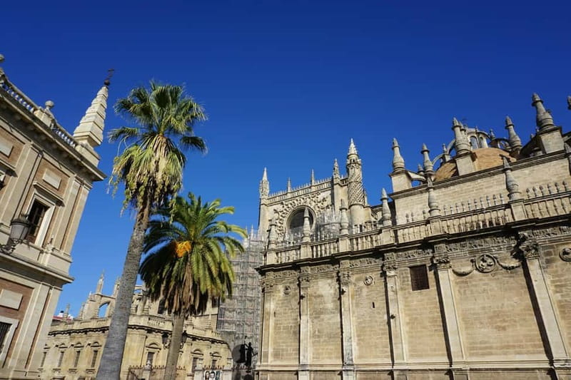 Seville: Cathedral, Giralda & Salvador Church Guided Tour - Price and value: when $38 makes sense in Seville