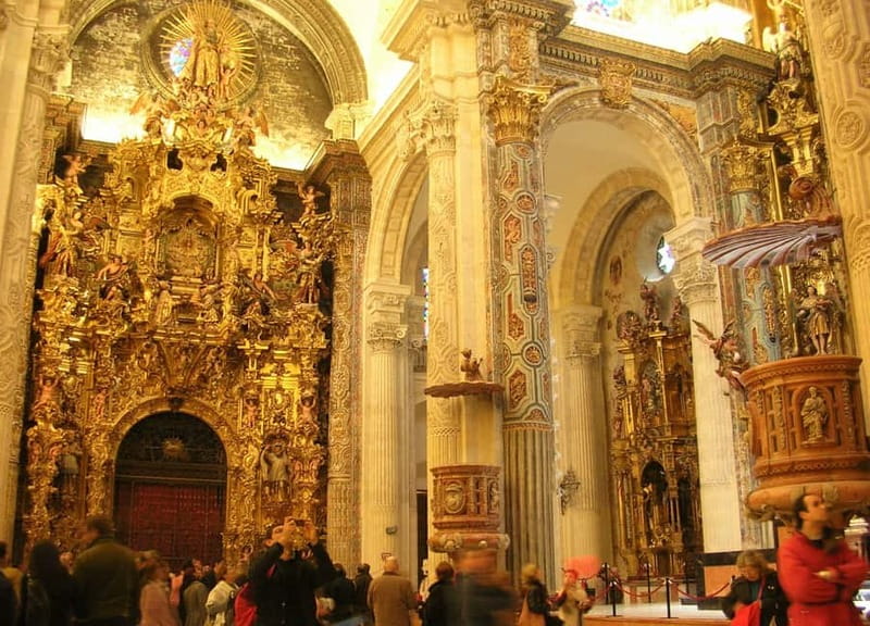 Seville: Cathedral, Giralda & Salvador Church Guided Tour - Church of El Salvador: the mosque-to-church story you can see