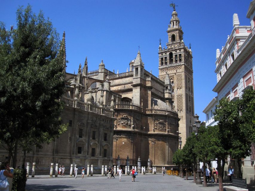 Seville Cathedral Skip-the-Line Tour - Why the audio system is worth caring about