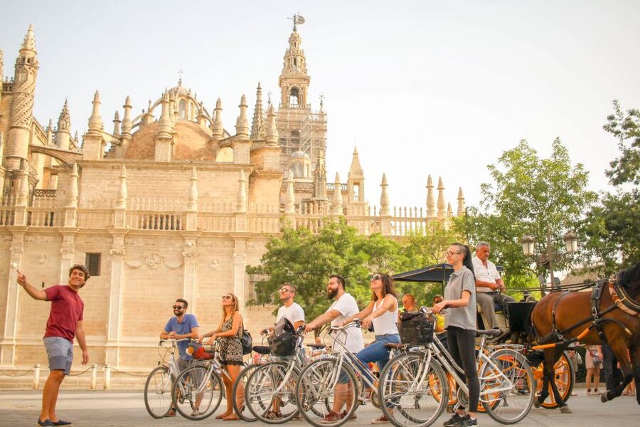 Seville: City Sightseeing and Local Culture Bike Tour - Starting at Mercado del Arenal: getting set up without stress