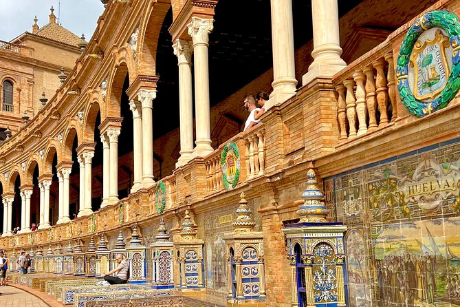 Seville City Walking Tour (Tip Based) - Royal Alcázar zone and Torre del Oro: seeing the story without the entry lines