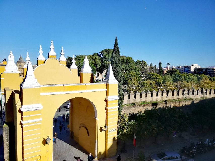 Seville: Entry Ticket to the Macarena Museum and City Tour - Entering the Macarena Museum: what you gain with the ticket