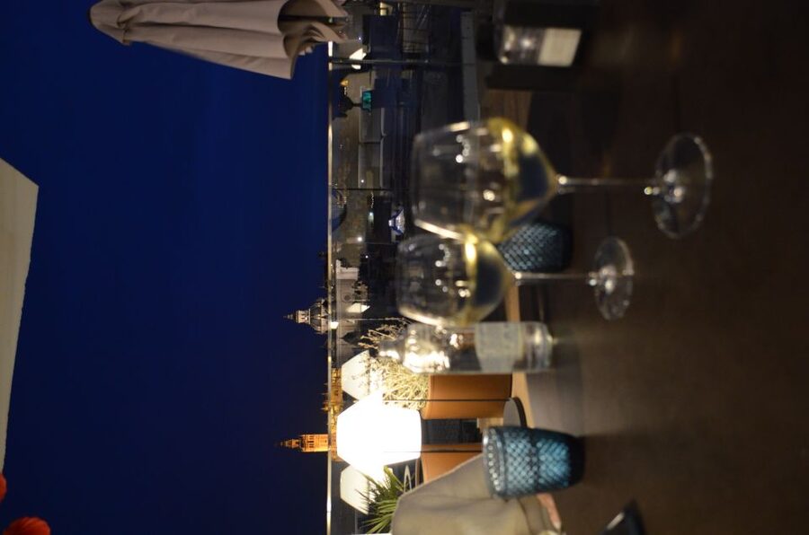 Seville: Flamenco Show & Roof Dinner with Cathedral Views - Key Points You’ll Care About