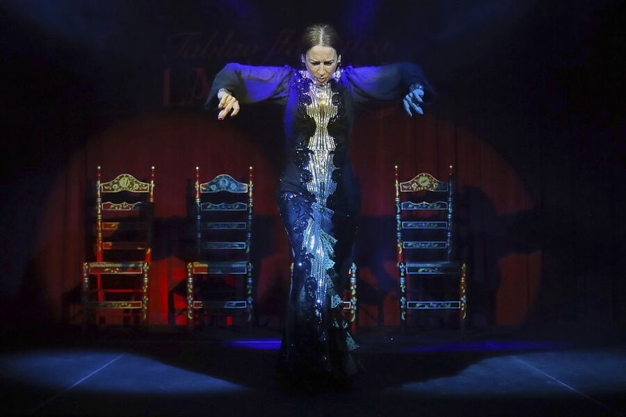 Seville: Flamenco Show Ticket at Tablao Flamenco Las Setas - Food and drinks: what’s included, what’s not