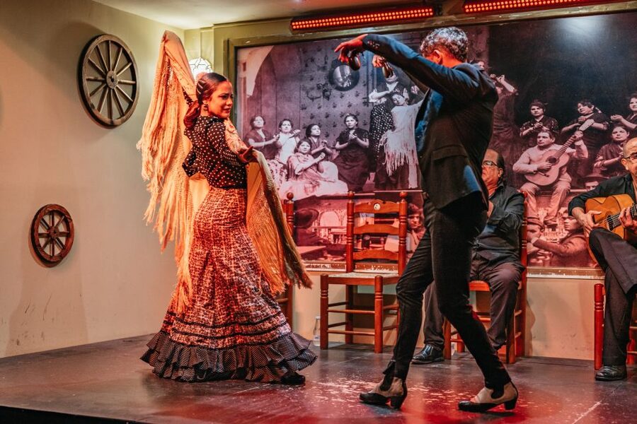 Seville: Flamenco Show with Andalusian Dinner at La Cantaora - You get music, dance, and food as one plan.