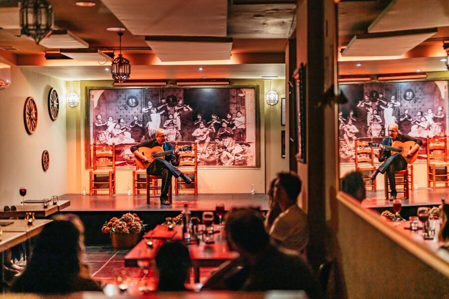 Seville: Flamenco Show with Andalusian Dinner at La Cantaora - Timing tips for Seville nights (including Semana Santa)