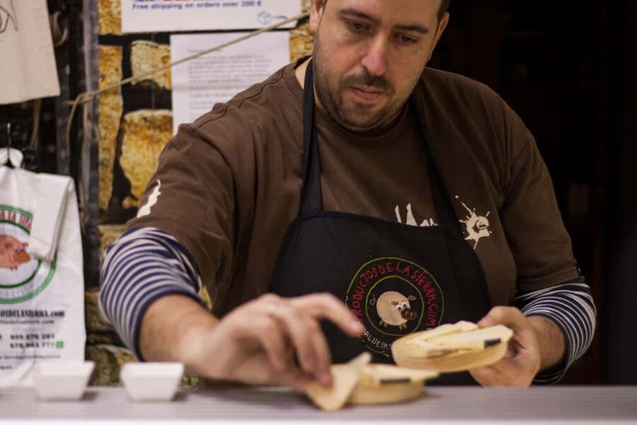 Seville: Food Tour with 10 Tastings of Tapas, Ham, Churros - Plaza del Salvador start: find the orange umbrella