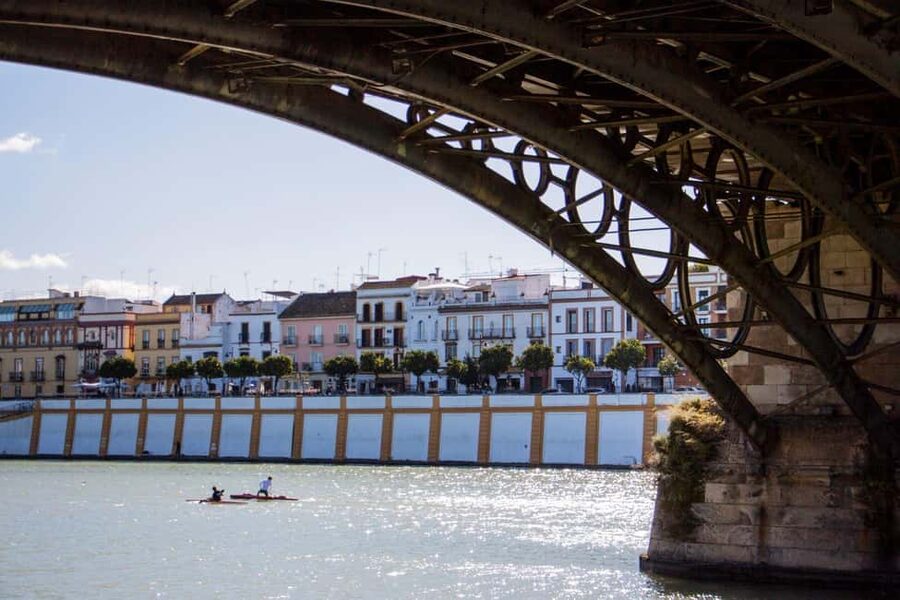 Seville: Food Tour with 10 Tastings of Tapas, Ham, Churros - Drinks you’ll actually remember: beer, tinto de verano, vermouth