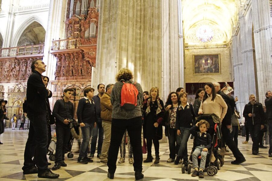 Seville: Guided Sightseeing Day Tour - Plaza de Toros de la Maestranza and the Divine Salvador: culture beyond the postcard