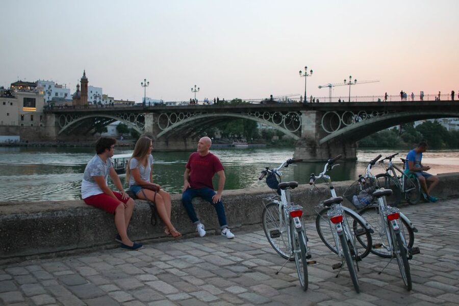 Seville: Guided Sunset Bike Tour - Palacio San Telmo and Plaza de Toros: Early Stops That Set the Scene