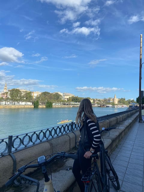 Seville: Guided Tour by Electric Bike - Maria Luisa Park: Where the Ride Feels Like a Break