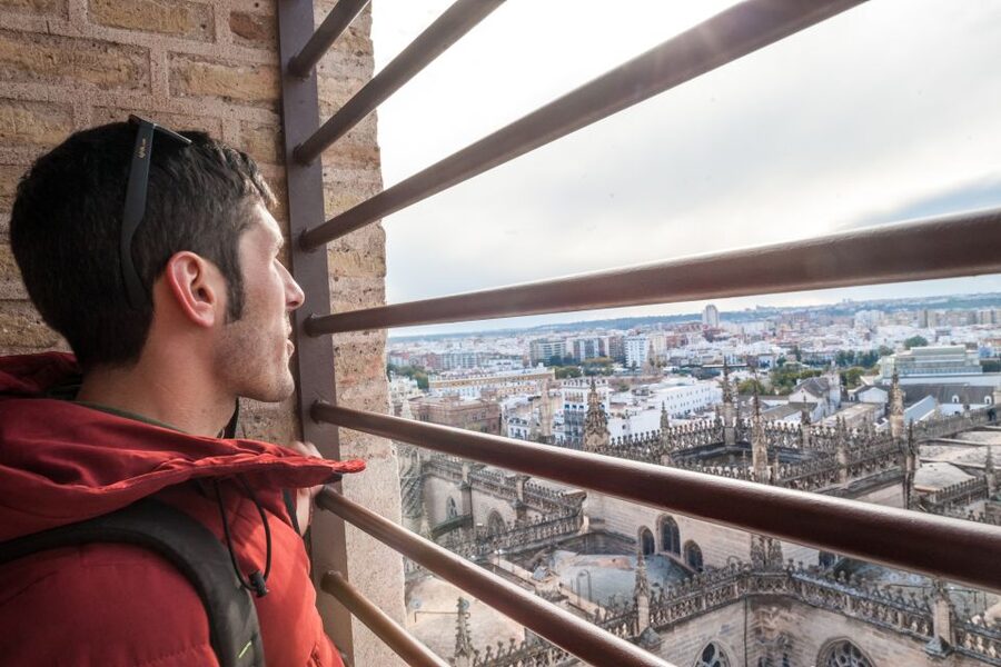 Seville Guided Tour: Cathedral, Giralda & Optional Alcázar - Seville Cathedral and Giralda: Why This Tour Works