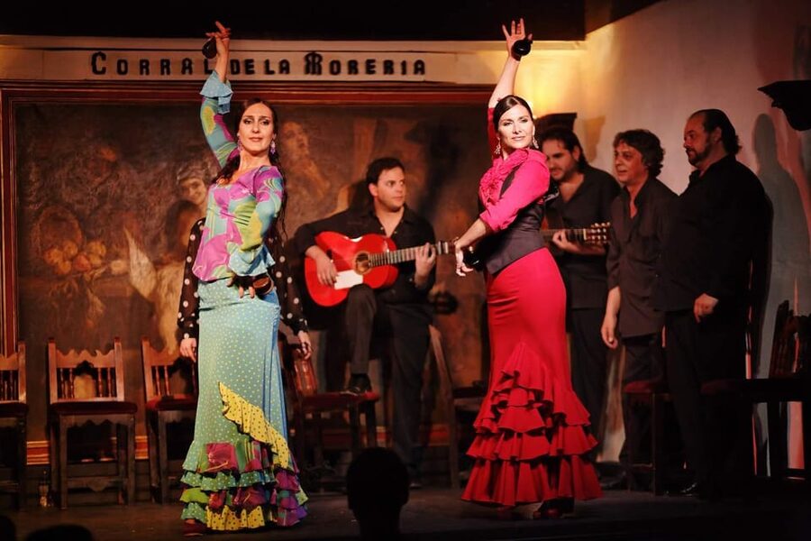Seville: Half-Day Flamenco & Tapas Night - The Walk Stops That Actually Help You See Seville