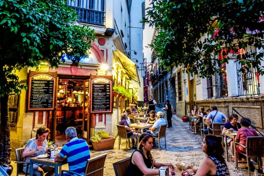 Seville: Half-Day Flamenco & Tapas Night - Tavern One: Tapas and Spanish Wine Before the Main Show