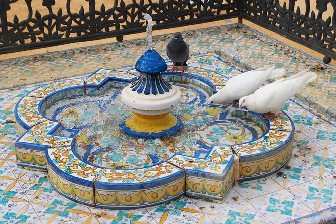 Seville Half-Day Walking Tour - Outside views of Seville’s biggest monuments (and how to make them count)