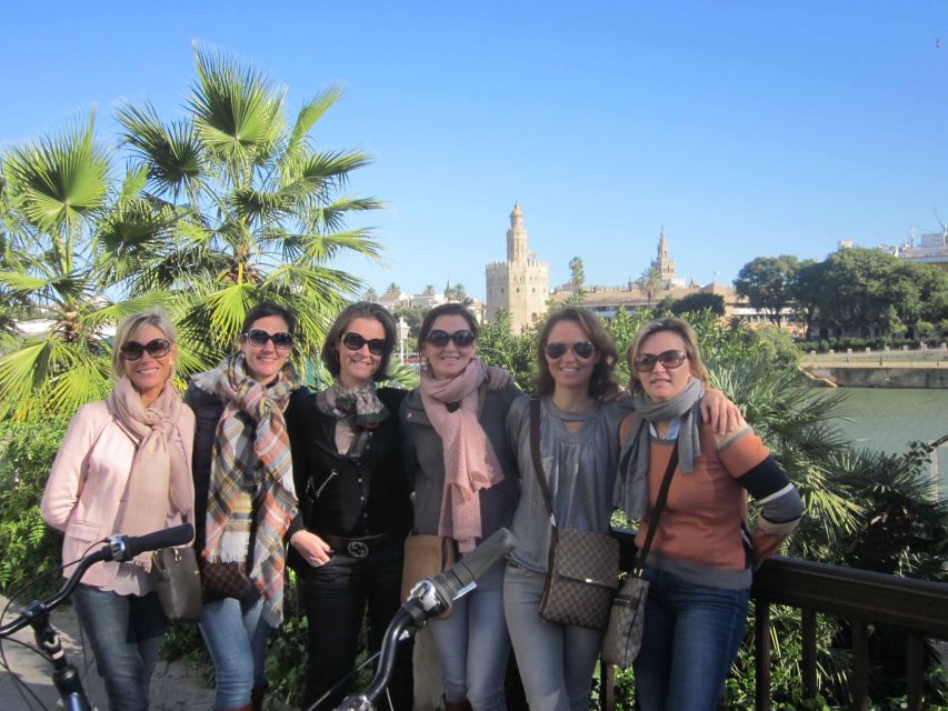 Seville: Highlights City Bike Tour - Maria Luisa Park: green zones, calmer pacing, and a break from the rush
