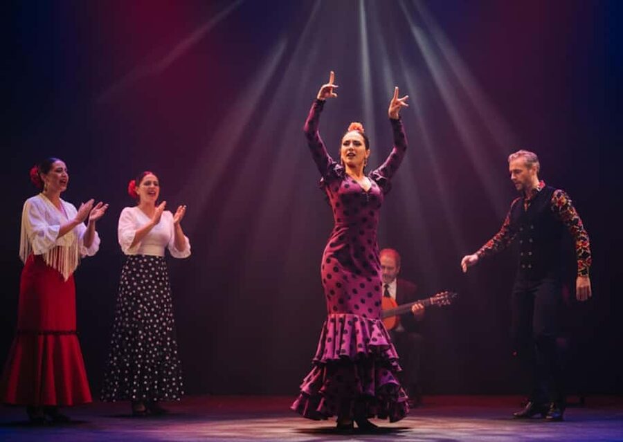 Seville: Intimate Flamenco with Award-Winning Artists - Key Things That Make This Flamenco Show Worth It