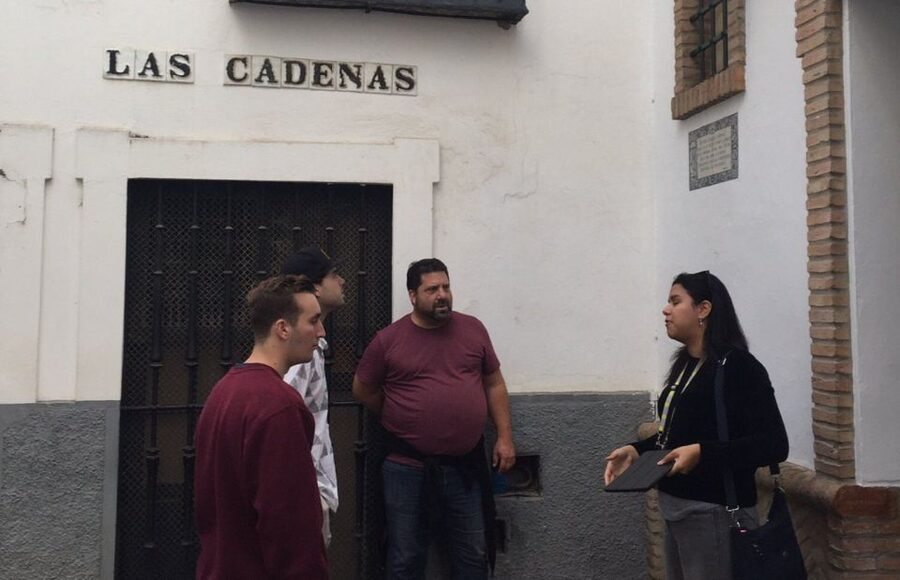 Seville: Jewish History Private Tour - Santa Cruz Quarter: Where the Neighborhood Does Half the Teaching